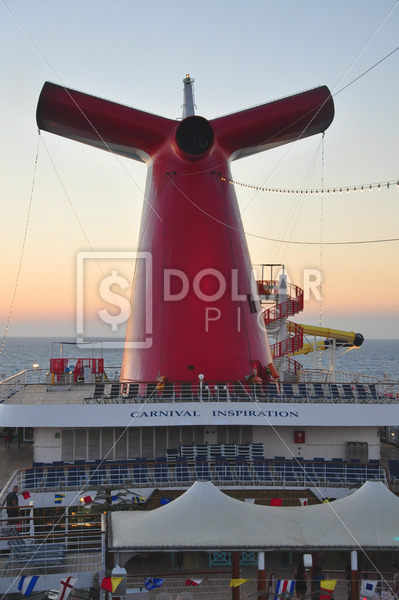 Carnival Cruise - Dollar Pic