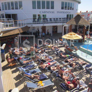 Carnival Cruise pool - Dollar Pic