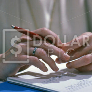 Hands - Dollar Pic