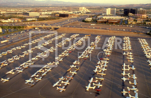 O C Airport Irvine Ca 1985 - Dollar Pic