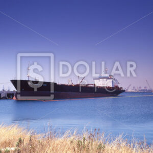 Shipping oil tanker - Dollar Pic